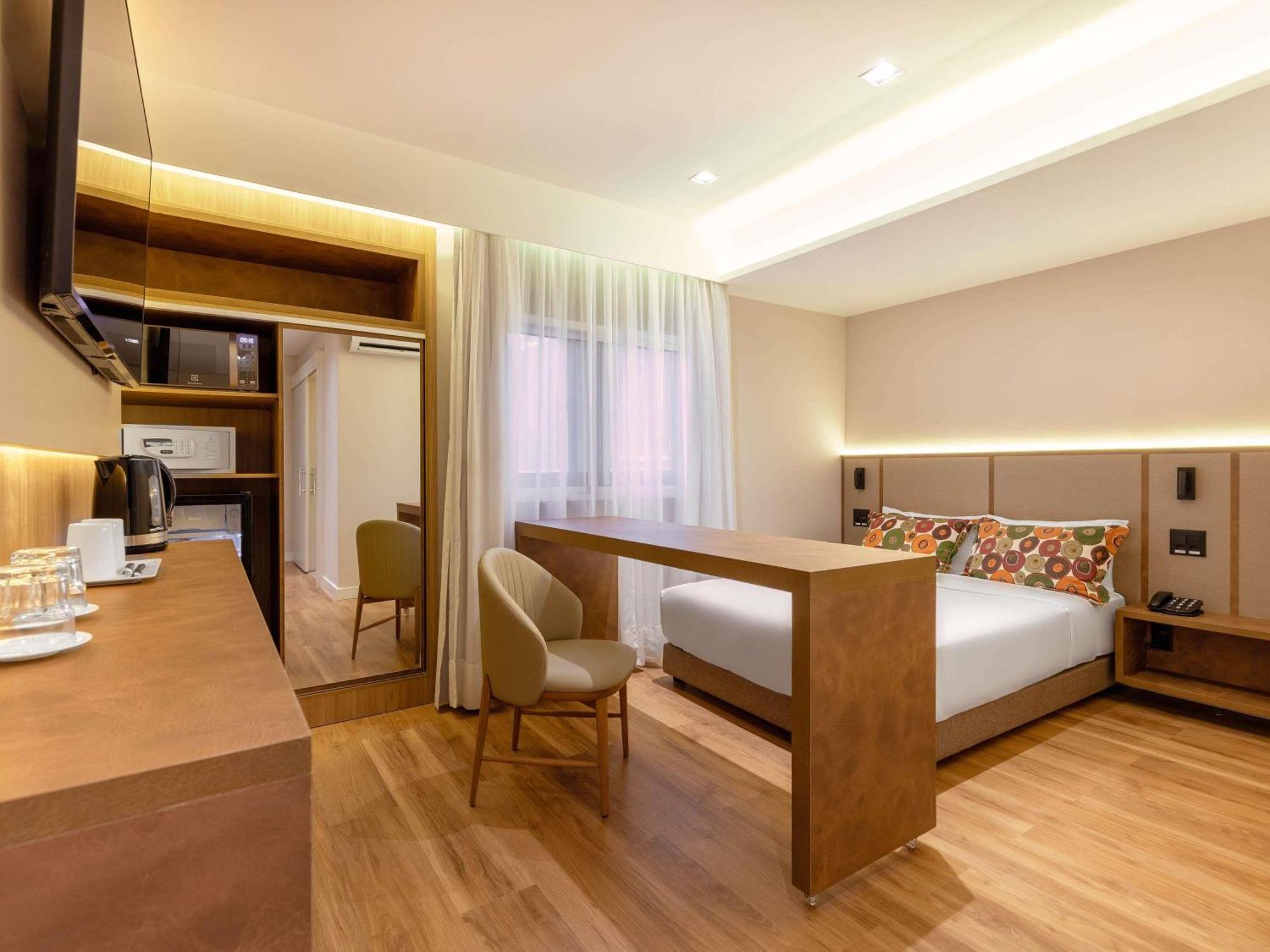 Adapted Superior Apartment